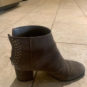 Lord & Taylor Grey Boots Size 8